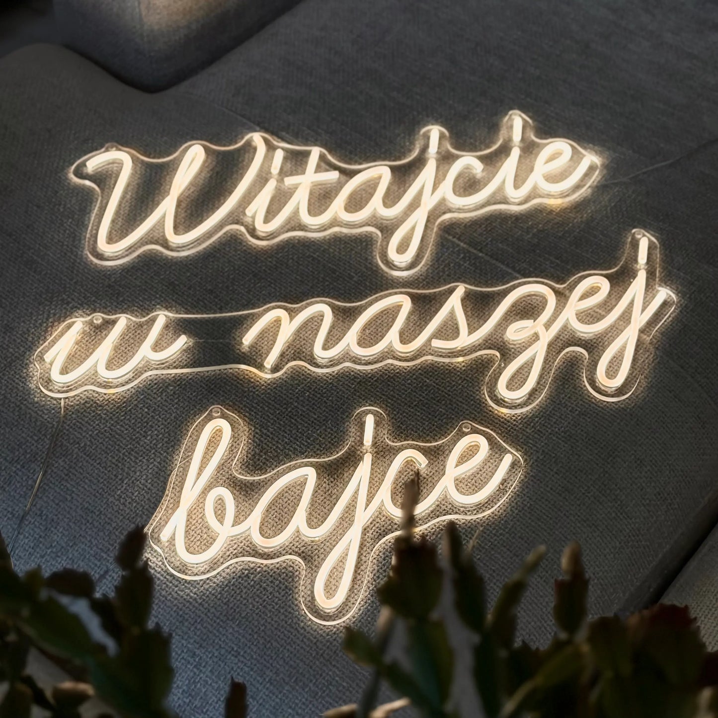 Neon "Witajcie w naszej bajce"