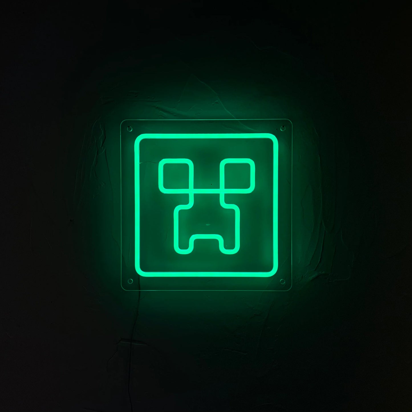 Neon Creeper